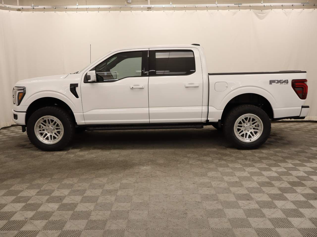 2026 Ford F-150 SuperCrew Lariat