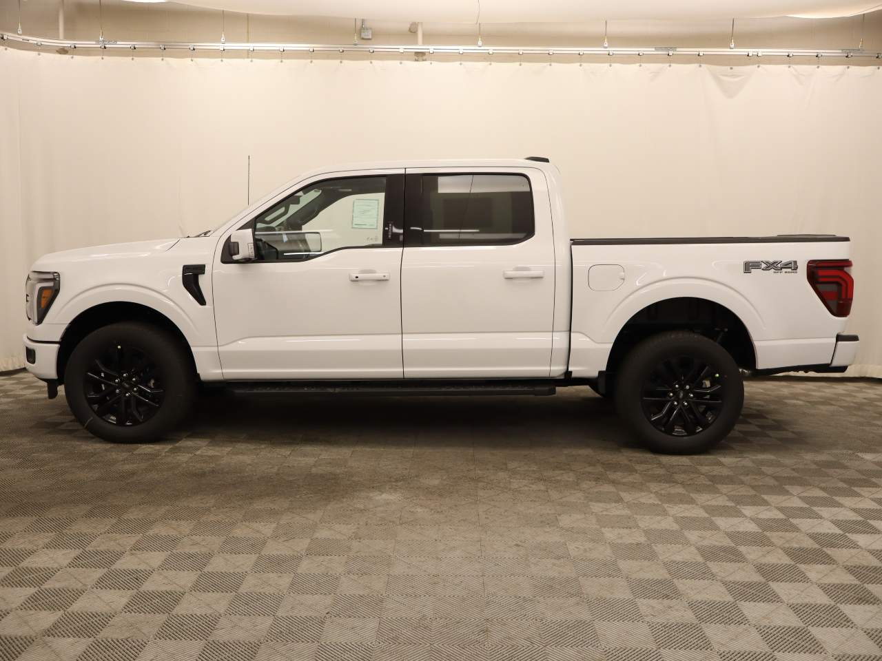 2026 Ford F-150 SuperCrew Lariat