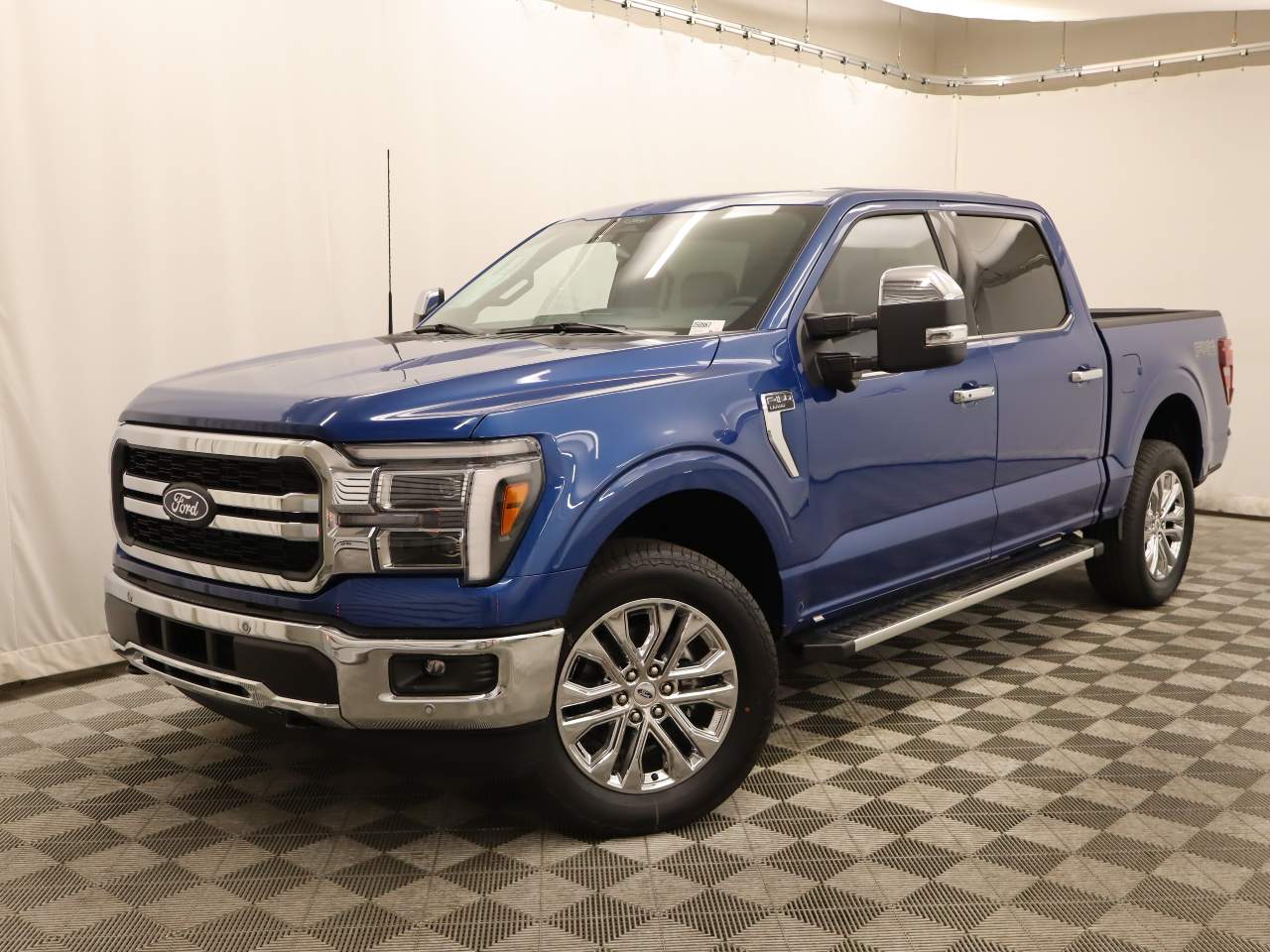 2025 Ford F-150 SuperCrew Lariat