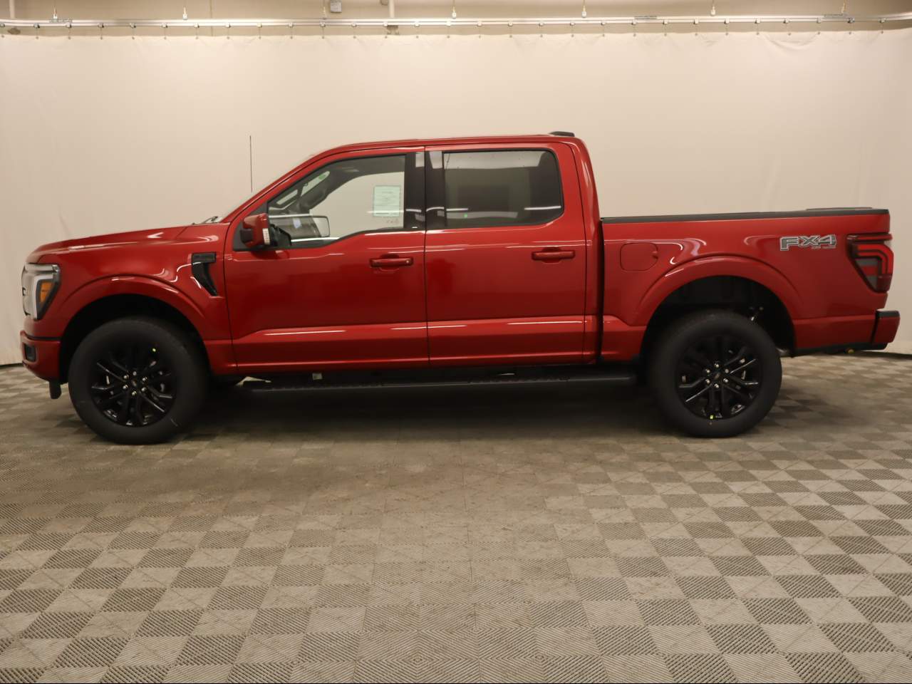 2025 Ford F-150 SuperCrew Lariat