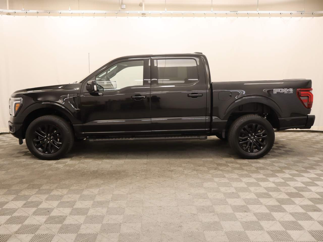 2025 Ford F-150 SuperCrew Lariat