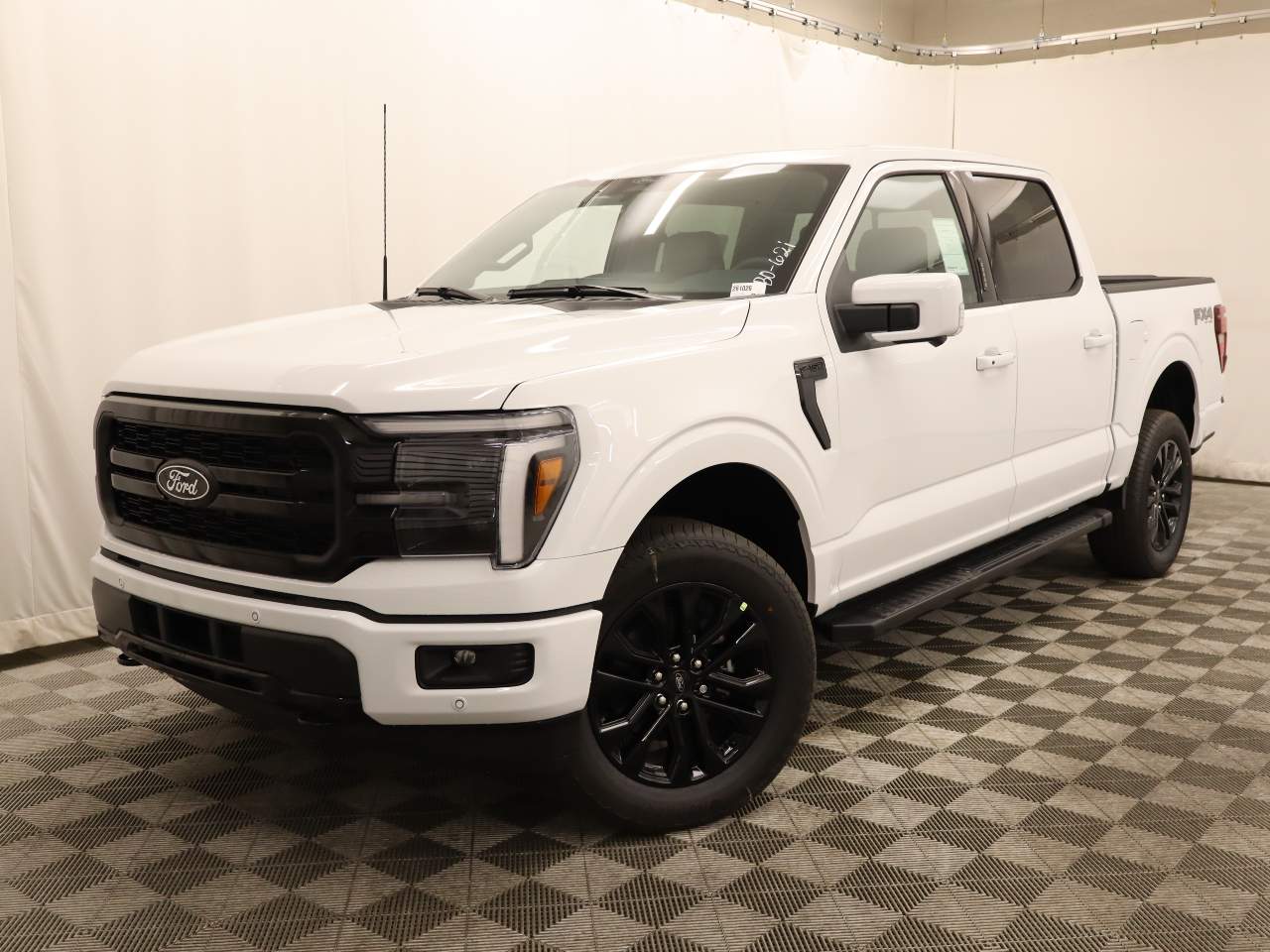 2026 Ford F-150 SuperCrew Lariat