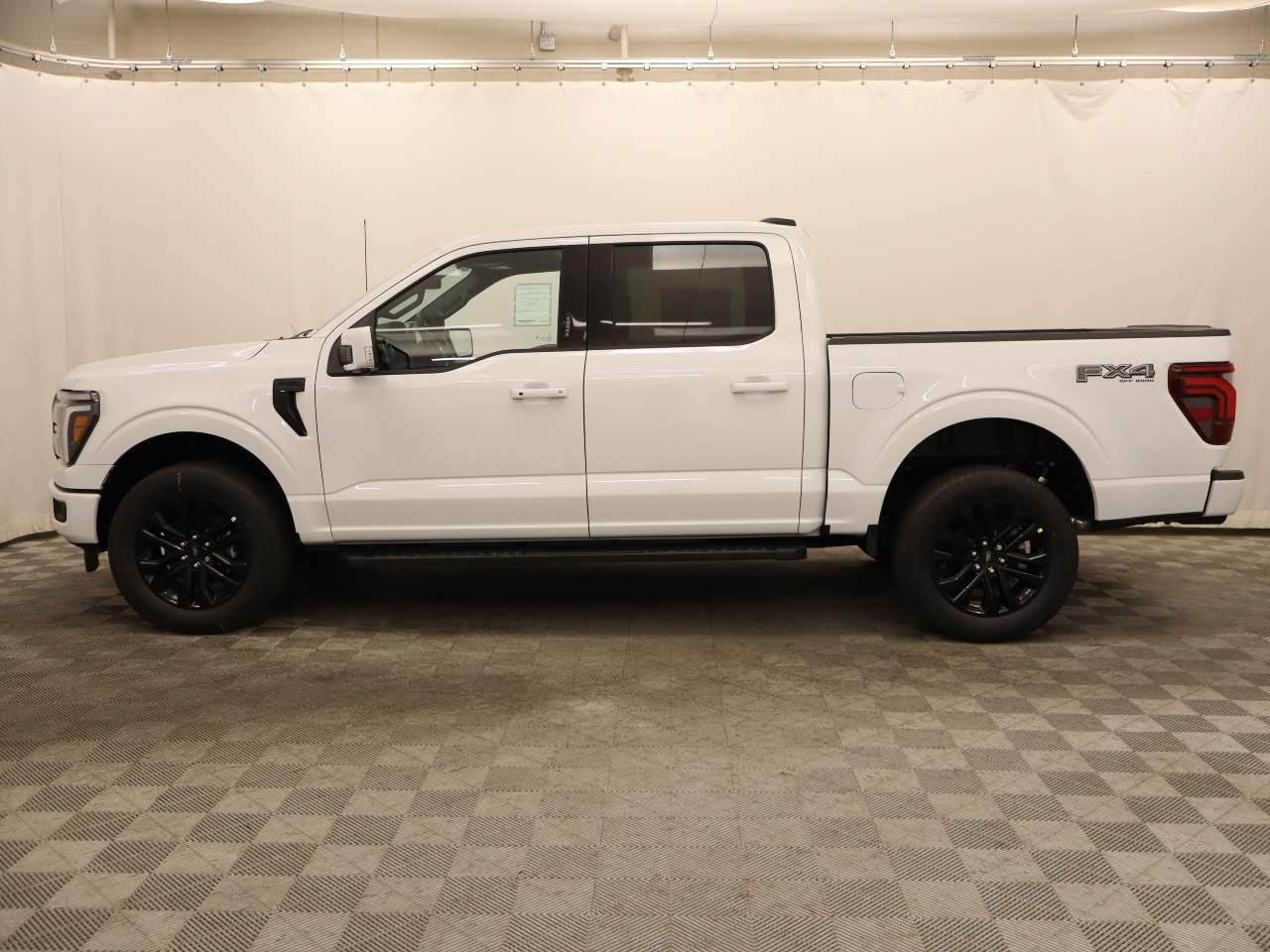 2026 Ford F-150 SuperCrew Lariat