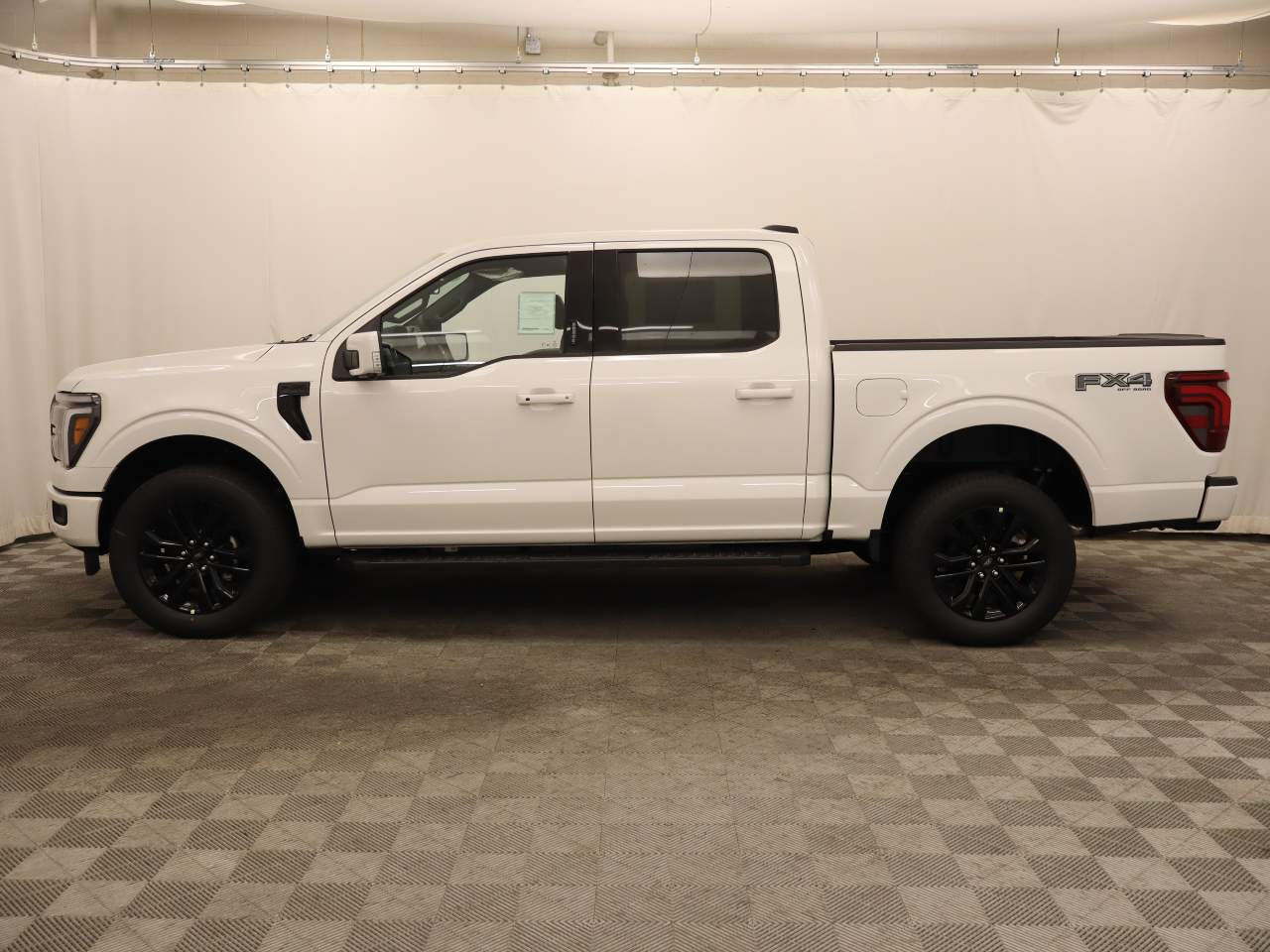 2026 Ford F-150 SuperCrew Lariat