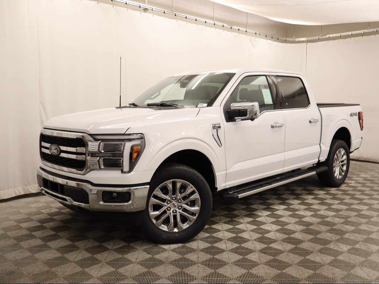 2025 Ford F-150 SuperCrew Lariat