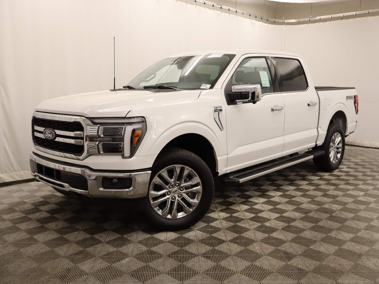 2025 Ford F-150 SuperCrew Lariat