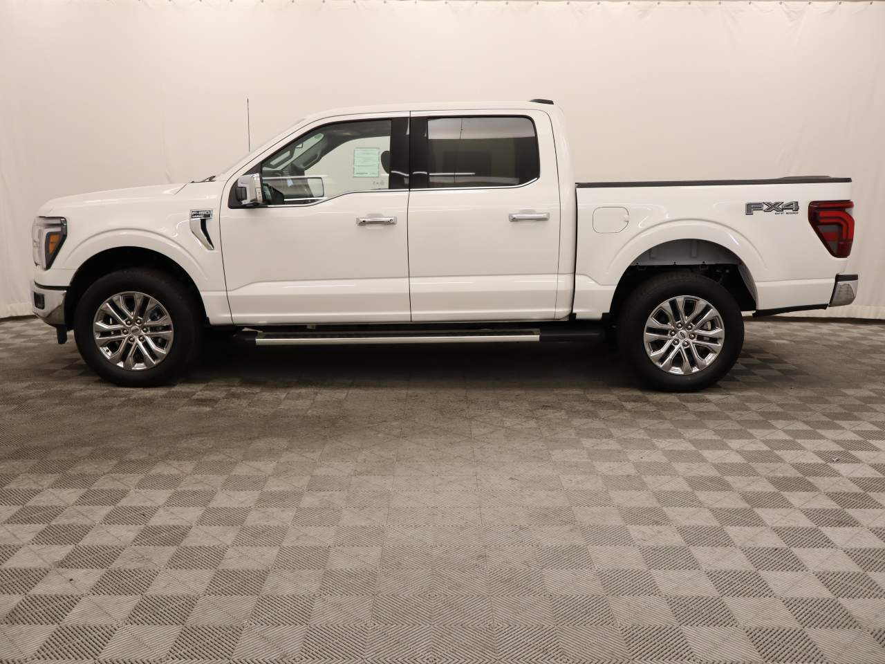 2025 Ford F-150 SuperCrew Lariat