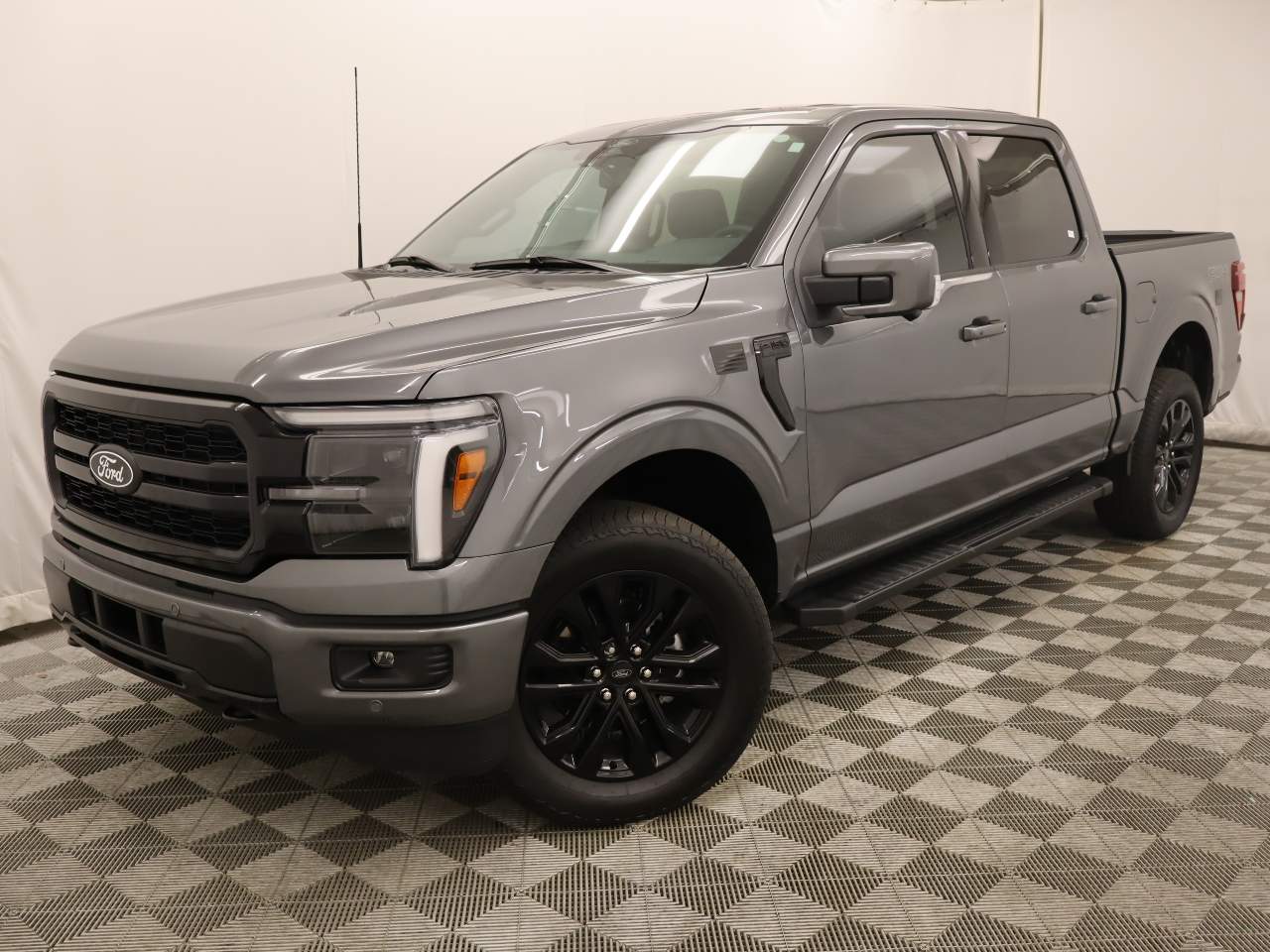 2025 Ford F-150 Lariat's photo