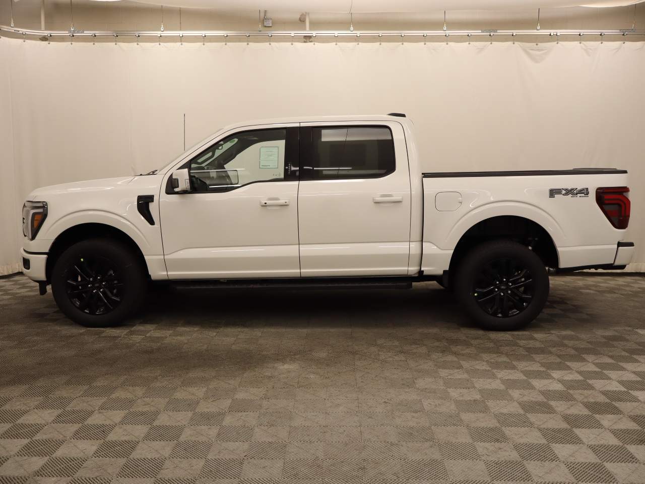 2026 Ford F-150 SuperCrew Lariat
