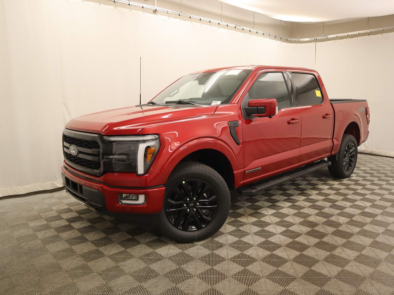 2024 Ford F-150 SuperCrew Lariat