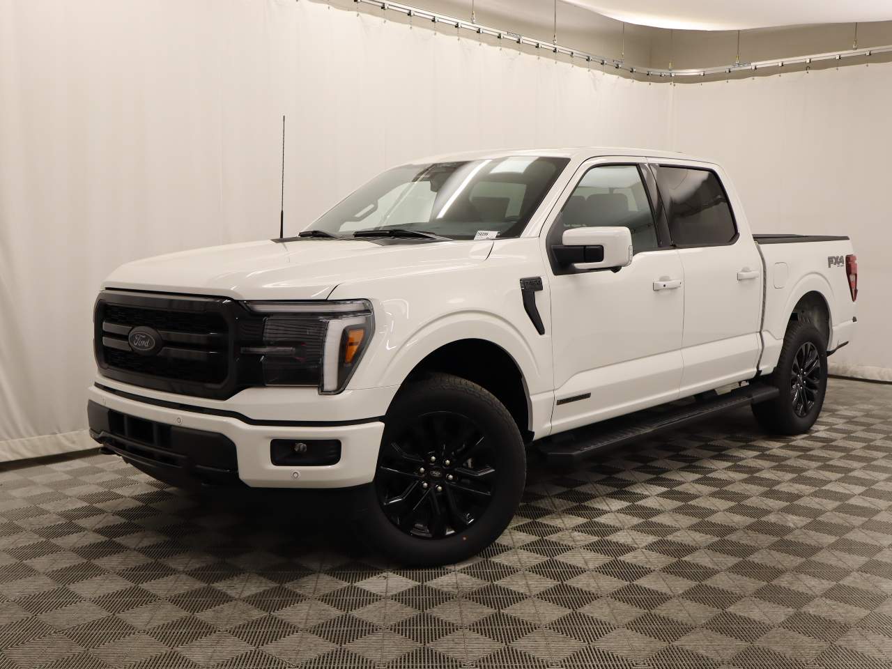 2025 Ford F-150 SuperCrew Lariat