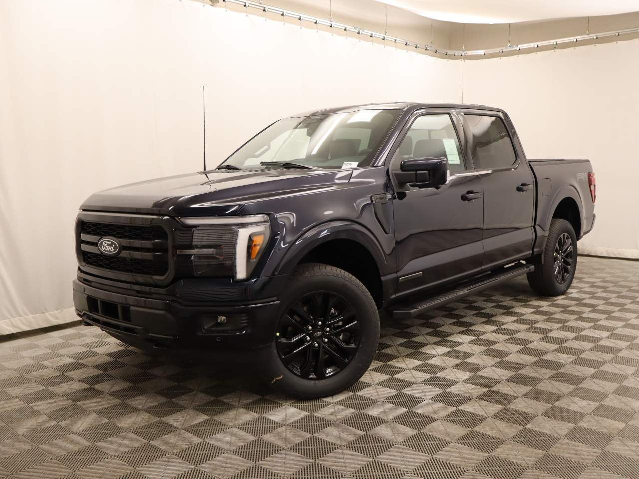 2025 Ford F-150 SuperCrew Lariat