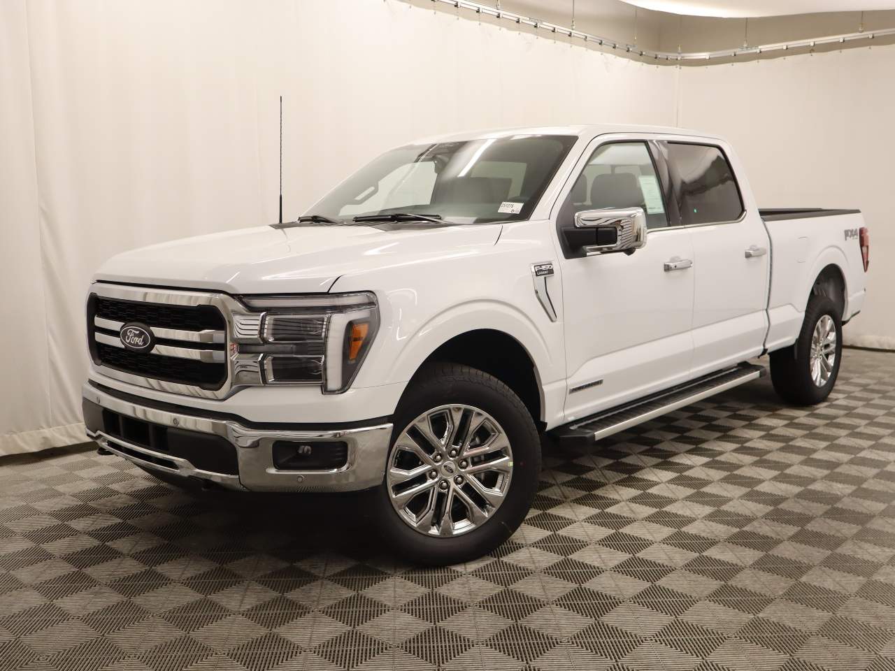 2025 Ford F-150 SuperCrew Lariat