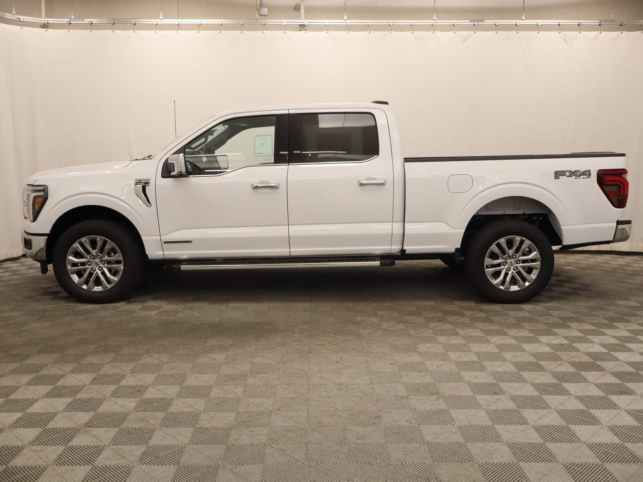 2025 Ford F-150 SuperCrew Lariat