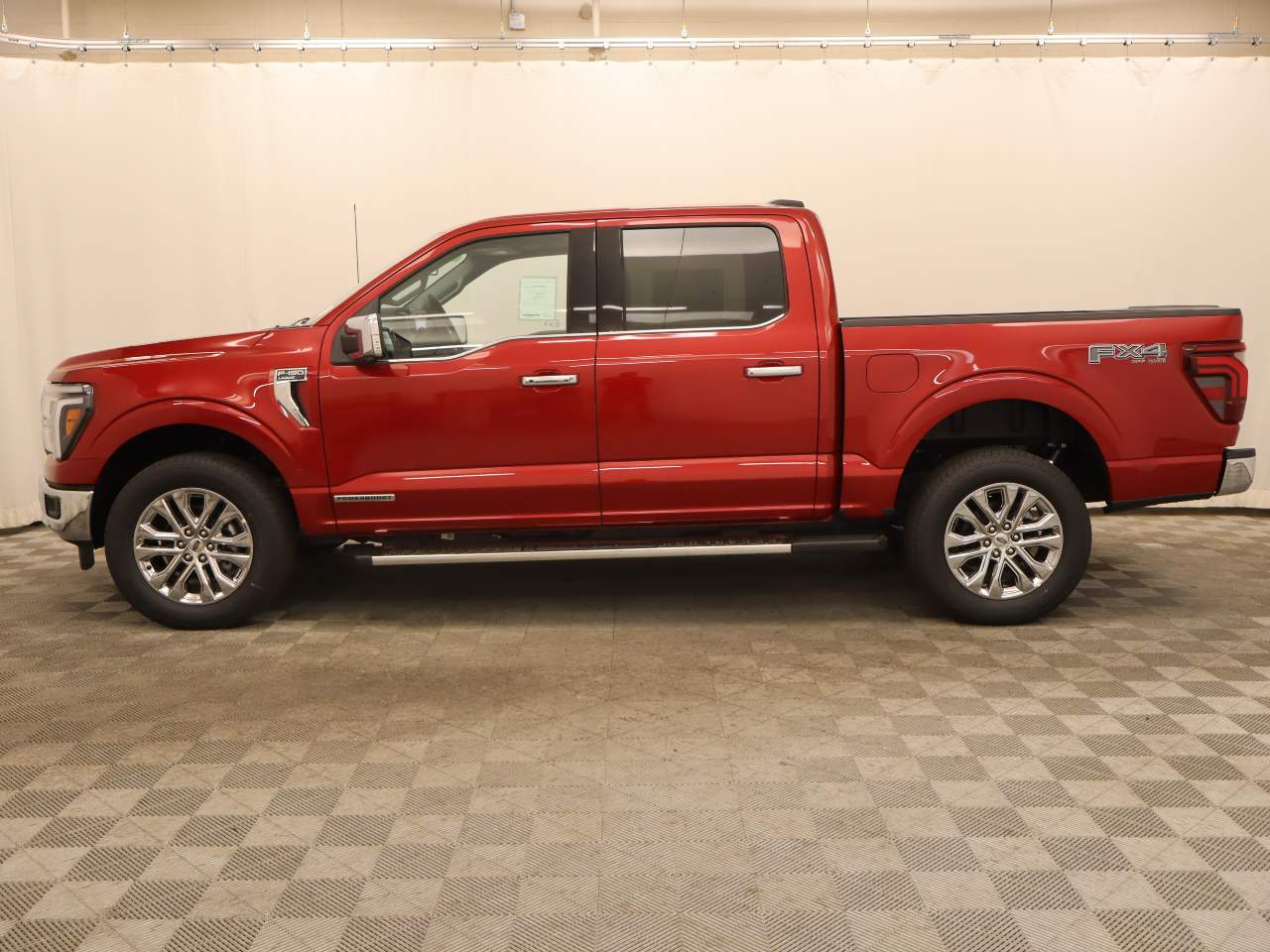 2025 Ford F-150 SuperCrew Lariat