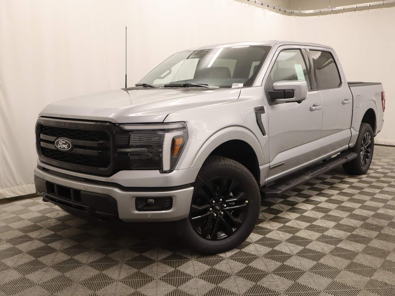 2025 Ford F-150 SuperCrew Lariat