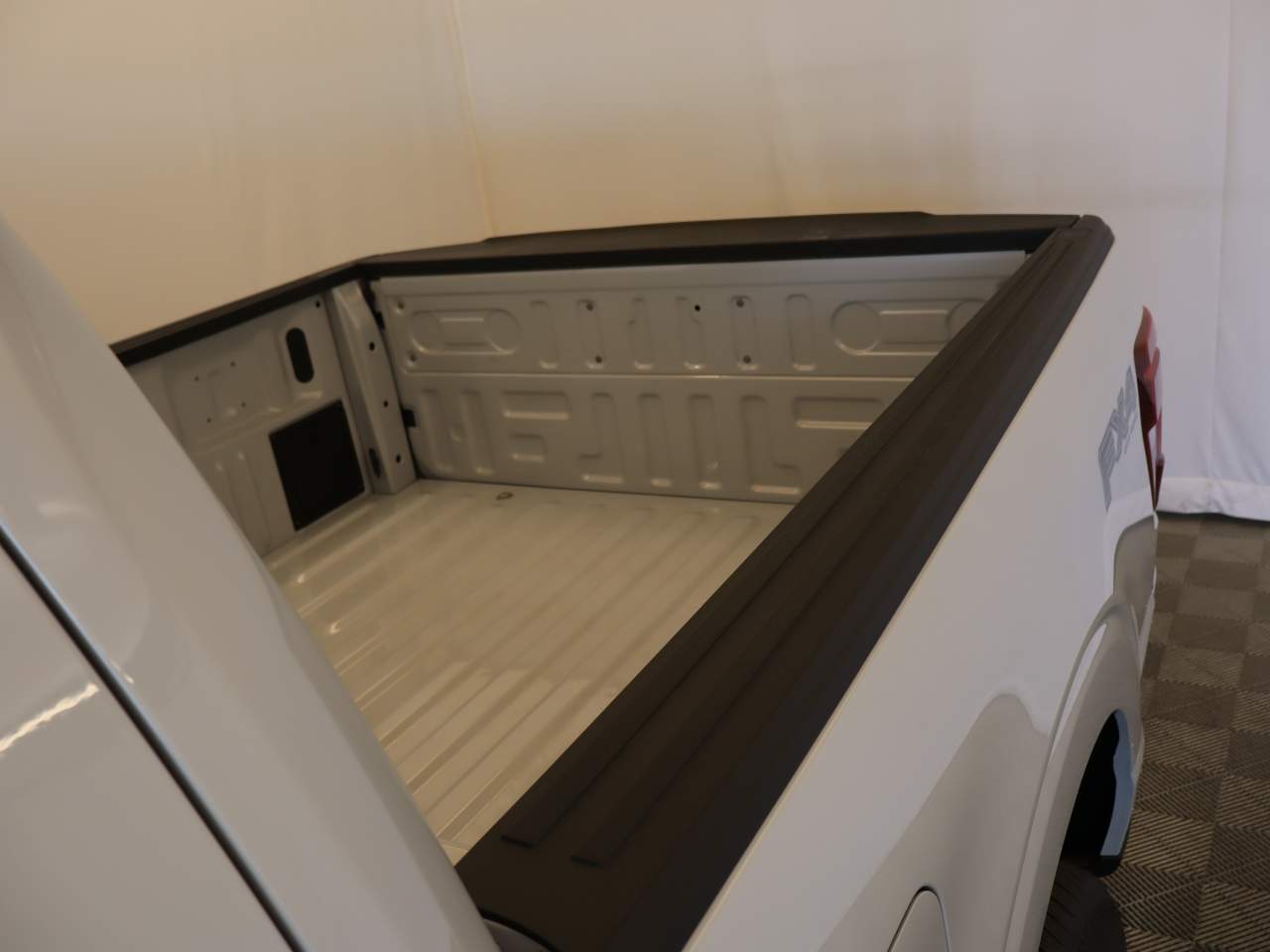 2025 Ford F-150 SuperCrew Lariat