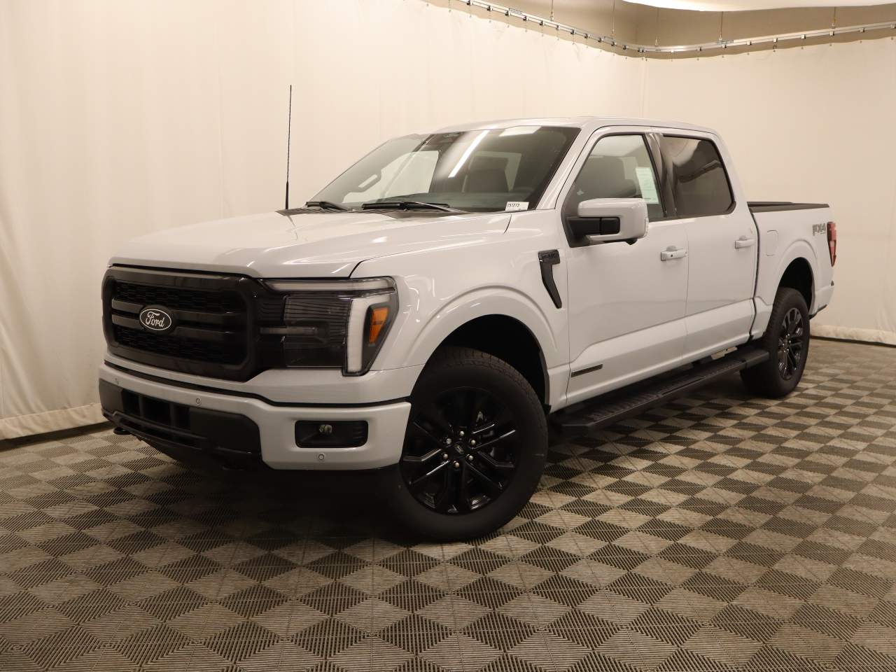 2025 Ford F-150 SuperCrew Lariat