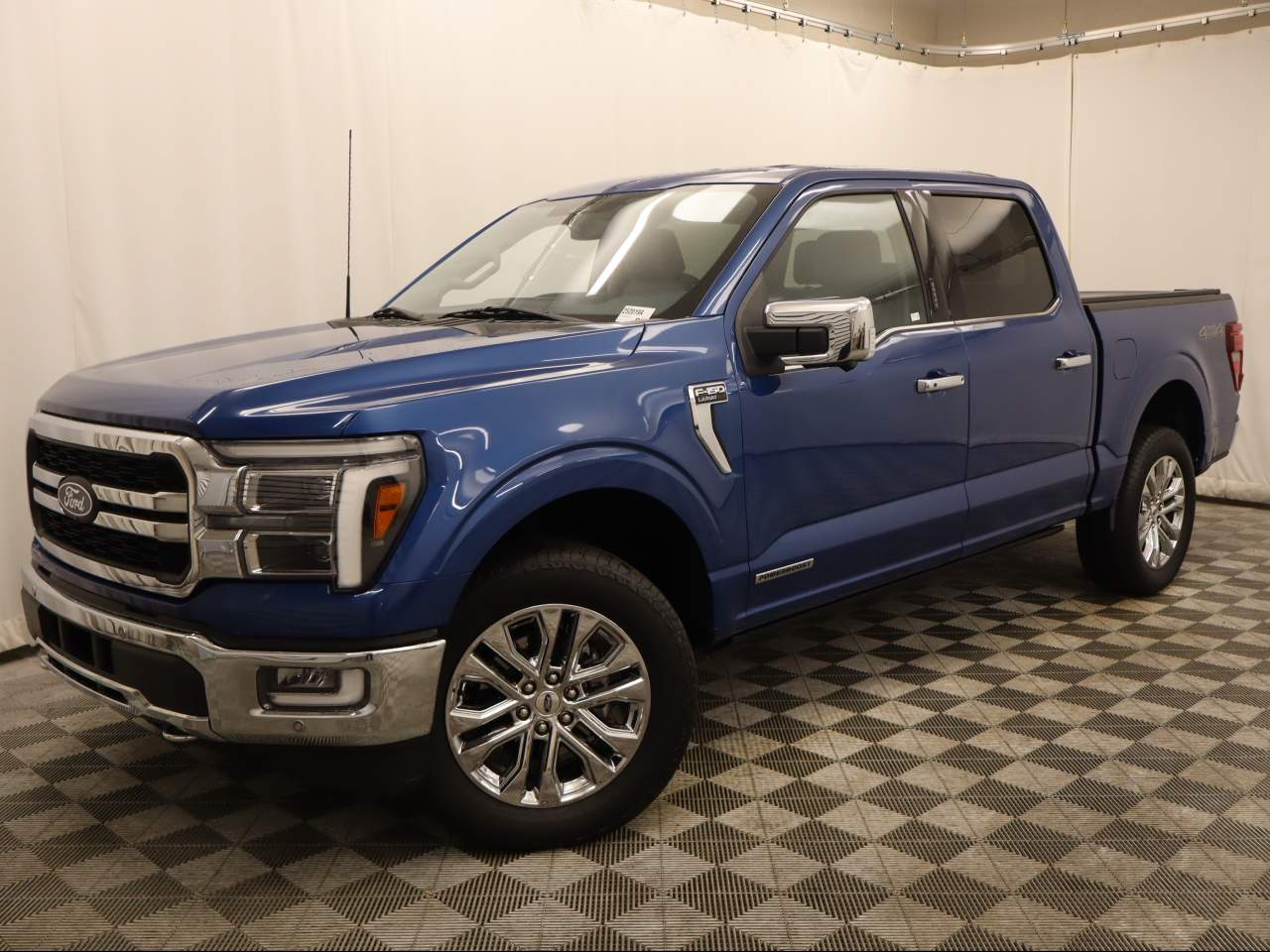2024 Ford F-150 Lariat Crew Cab