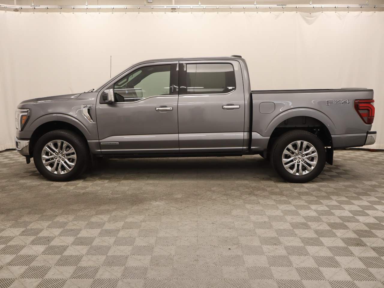 2024 Ford F-150 Lariat Crew Cab