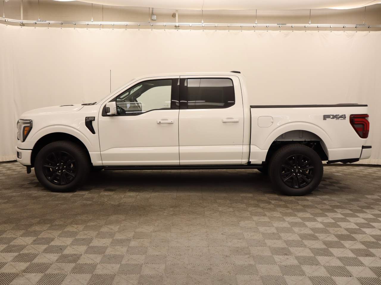 2025 Ford F-150 SuperCrew Platinum