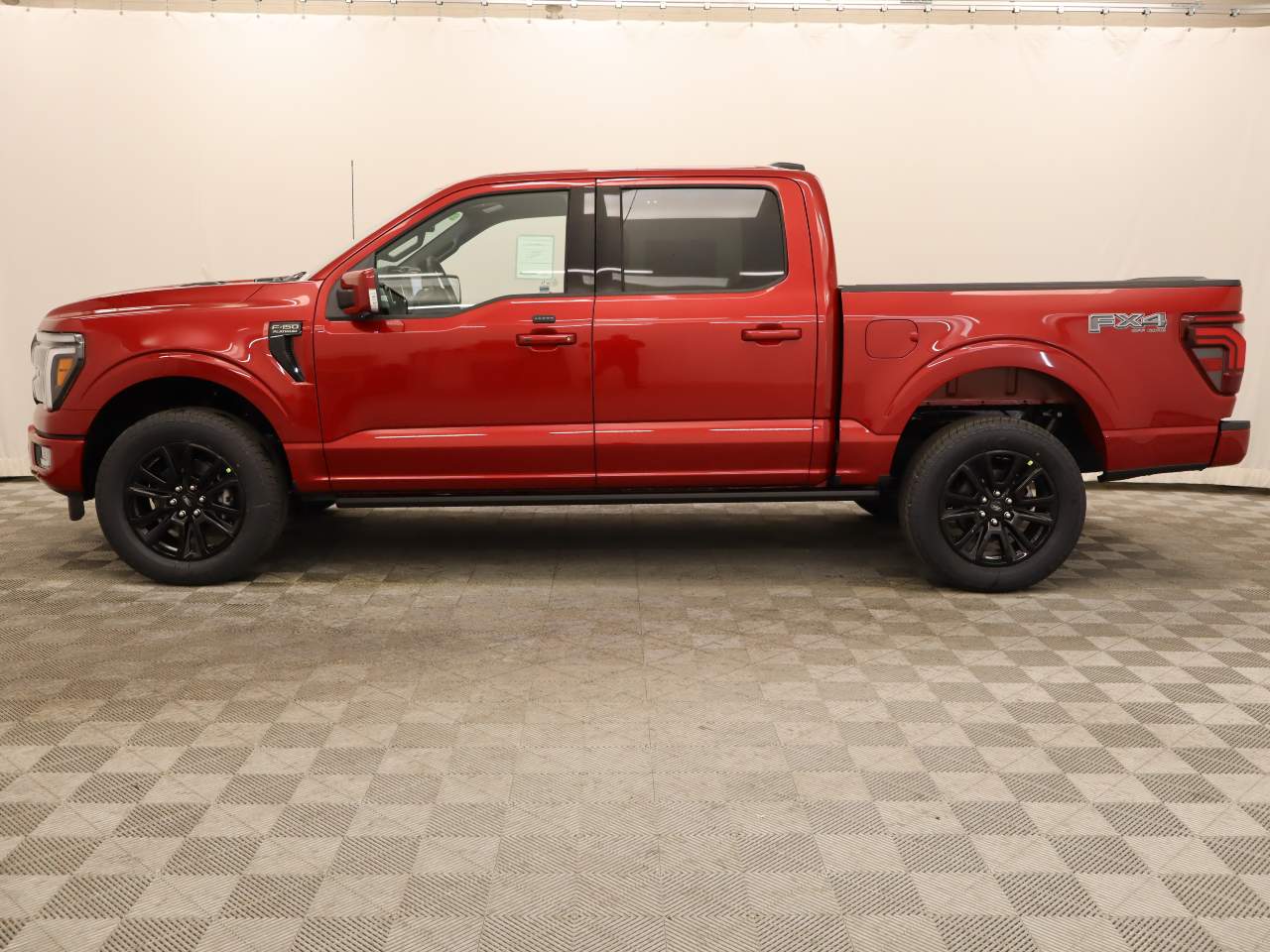 2025 Ford F-150 SuperCrew Platinum