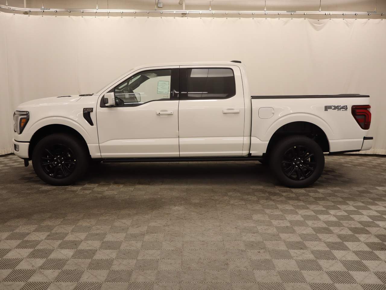 2026 Ford F-150 SuperCrew Platinum