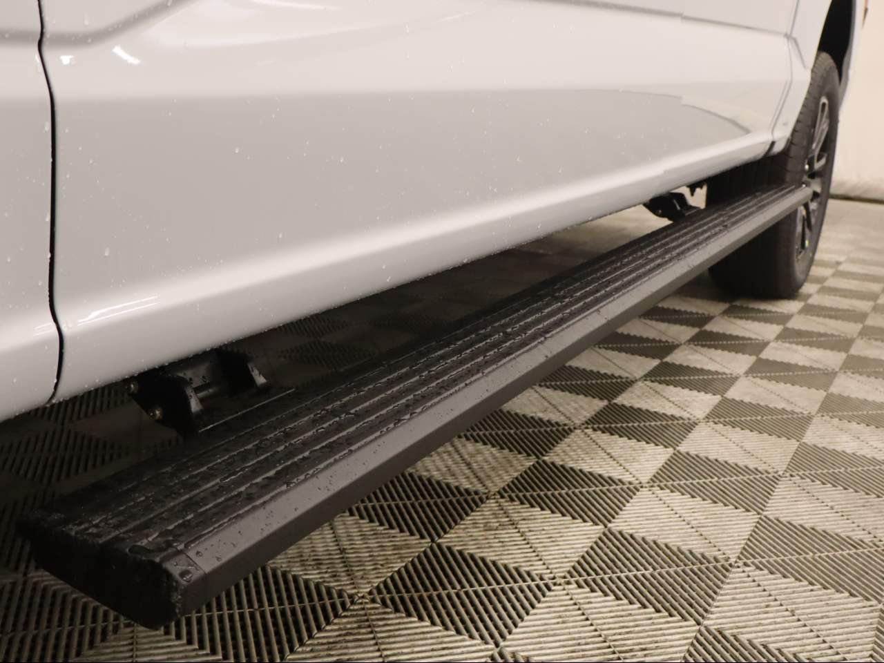 2025 Ford F-150 SuperCrew Platinum