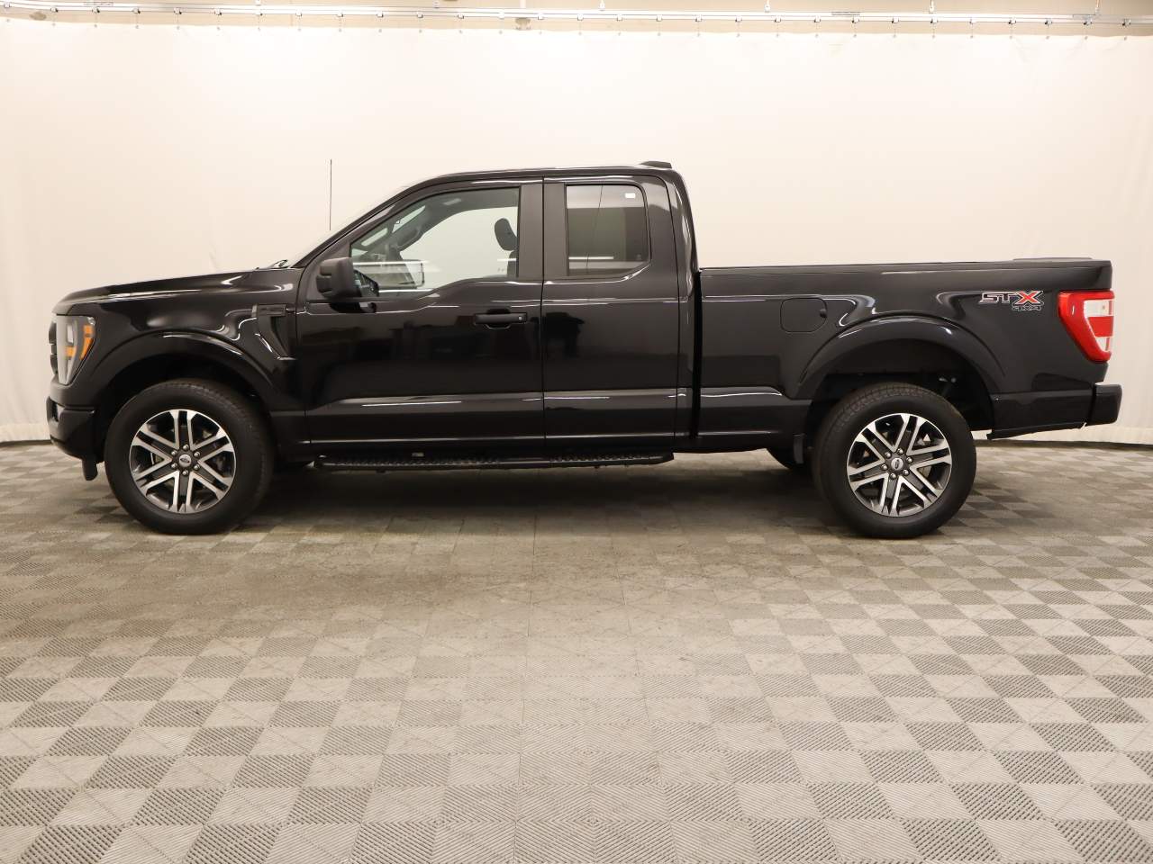 2023 Ford F-150 XL Extended Cab