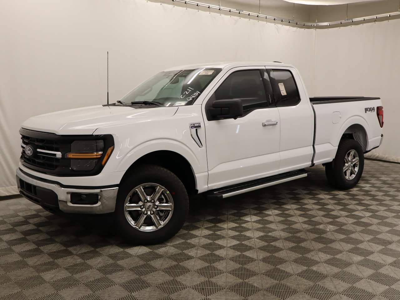 2024 Ford F-150 SuperCab XLT