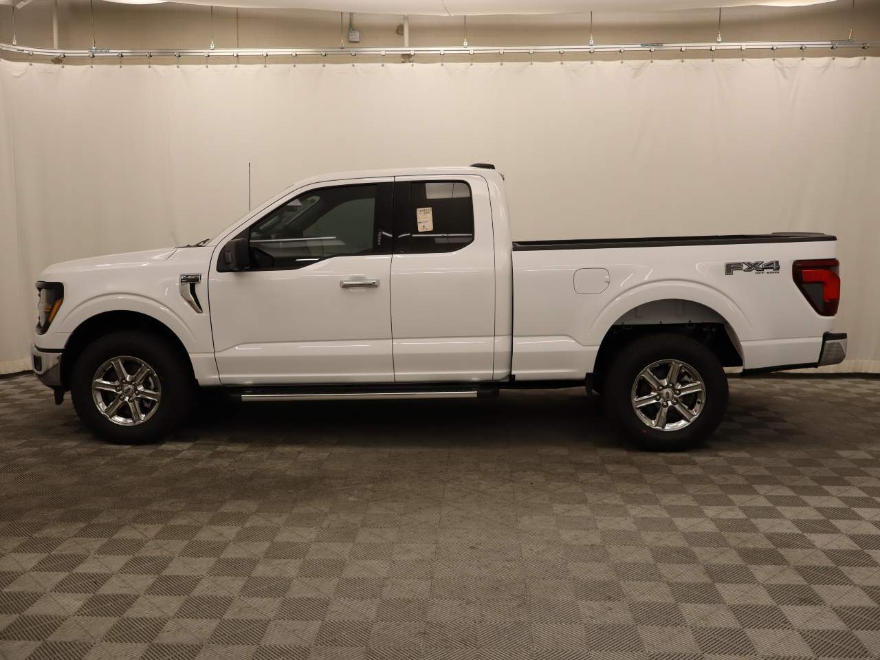 2024 Ford F-150 SuperCab XLT