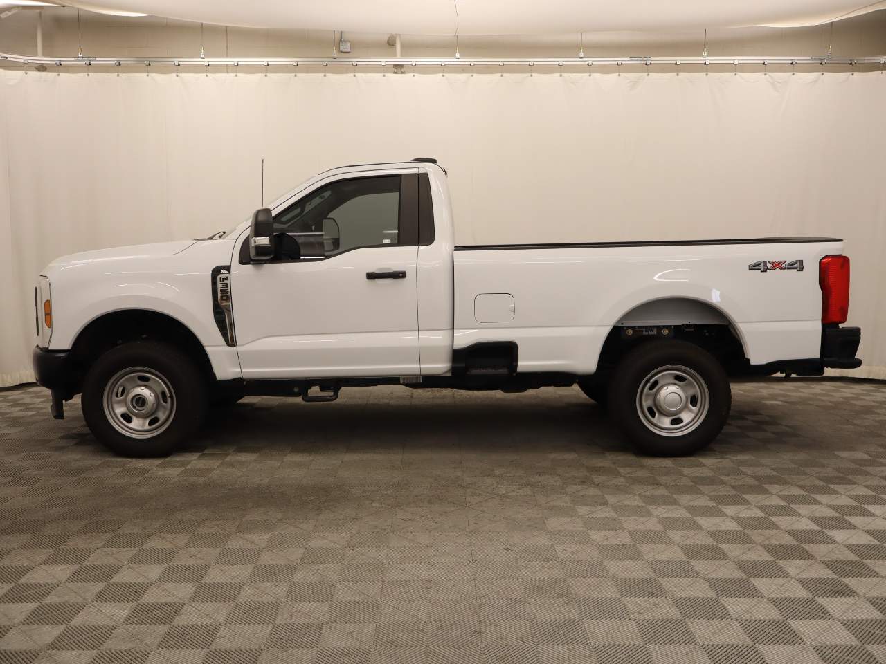 2024 Ford F-350 Super Duty XL