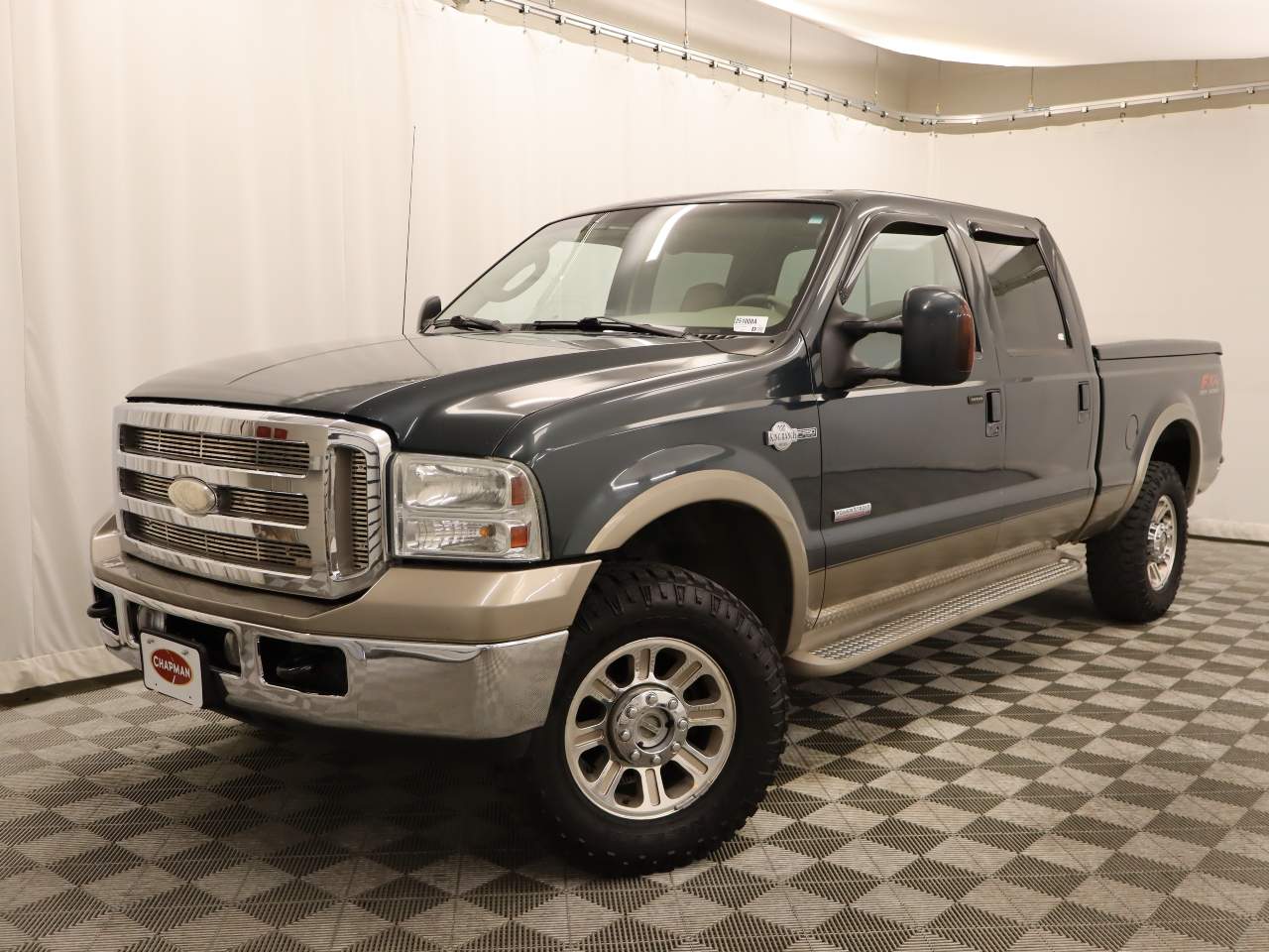 2005 Ford F-250 Super Duty Lariat Crew Cab
