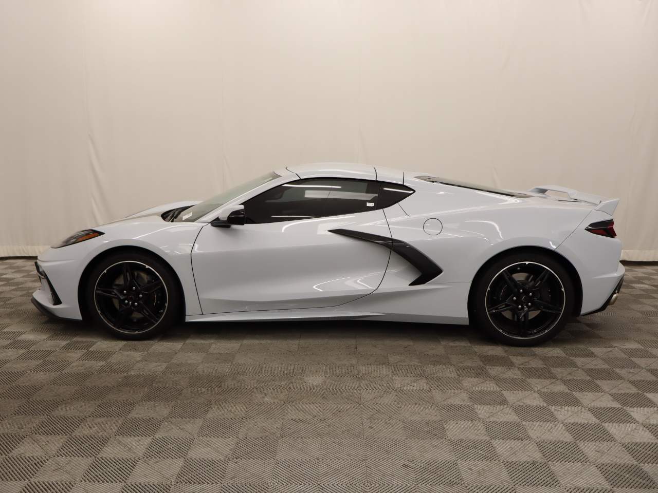 2022 Chevrolet Corvette Stingray photo 3