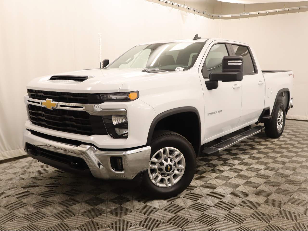 2025 Chevrolet Silverado 2500HD LT Crew Cab