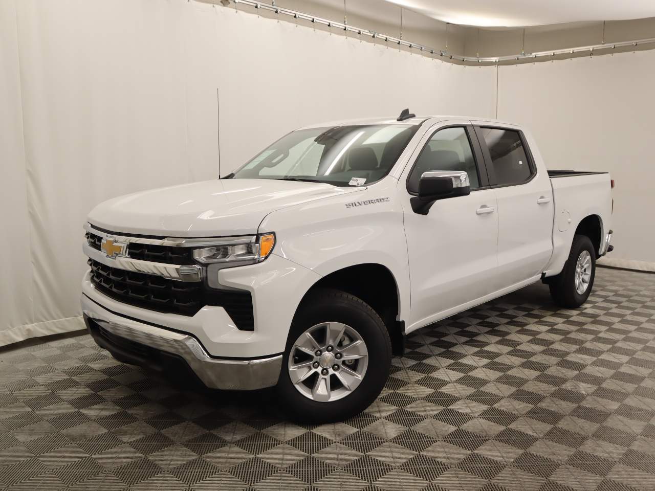 2023 Chevrolet Silverado 1500 LT Crew Cab