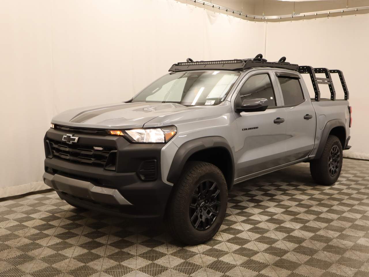 2025 Chevrolet Colorado 4WD Trail Boss Crew Cab Short Box's photo