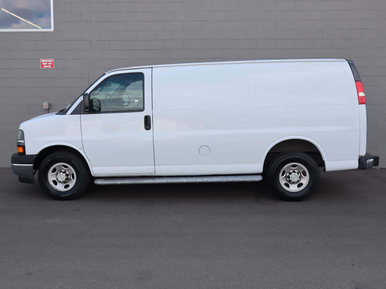 2018 Chevrolet Express 2500