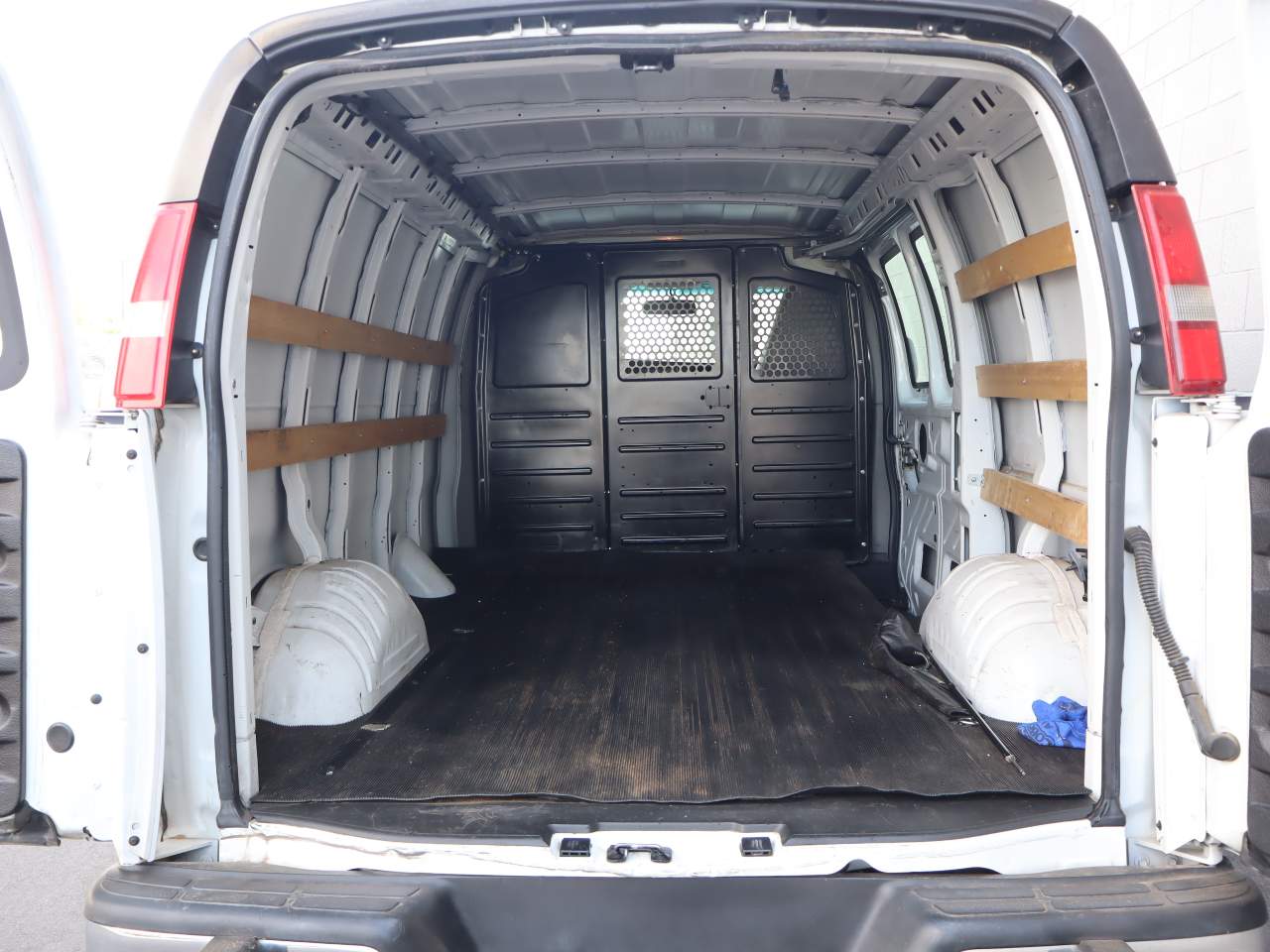 2018 Chevrolet Express 2500