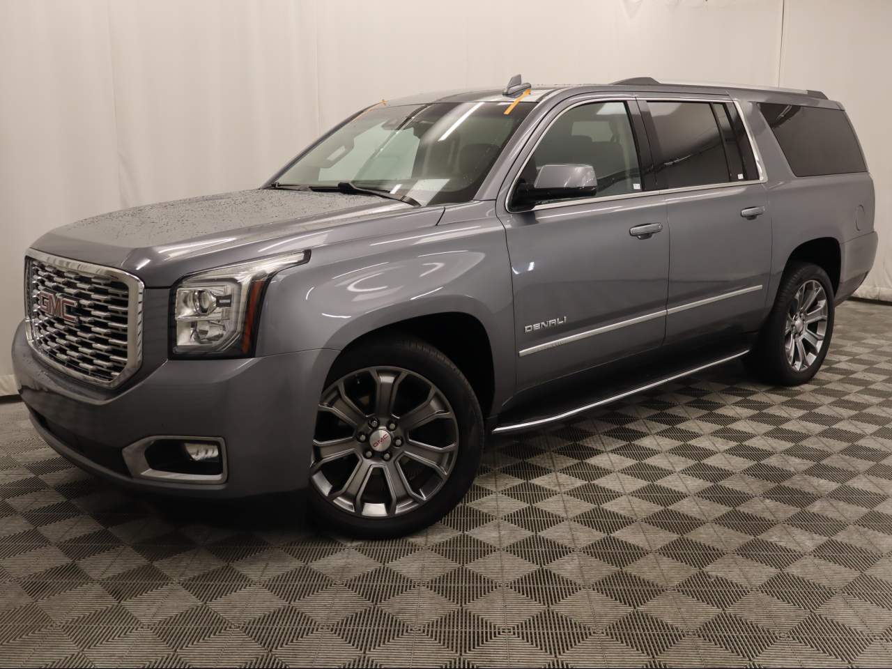 2020 GMC Yukon XL Denali's photo