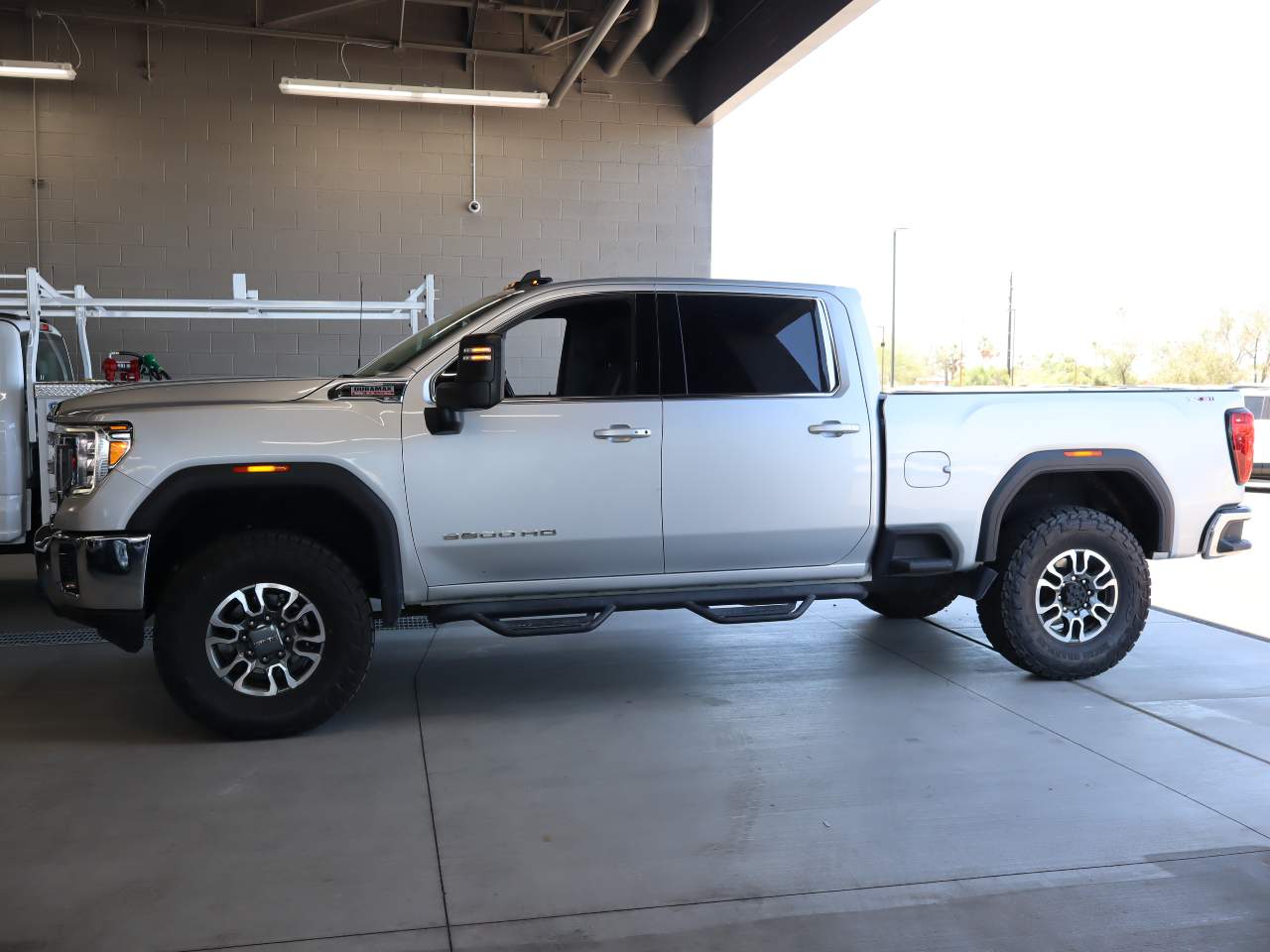 2022 GMC Sierra 3500HD SLE Crew Cab