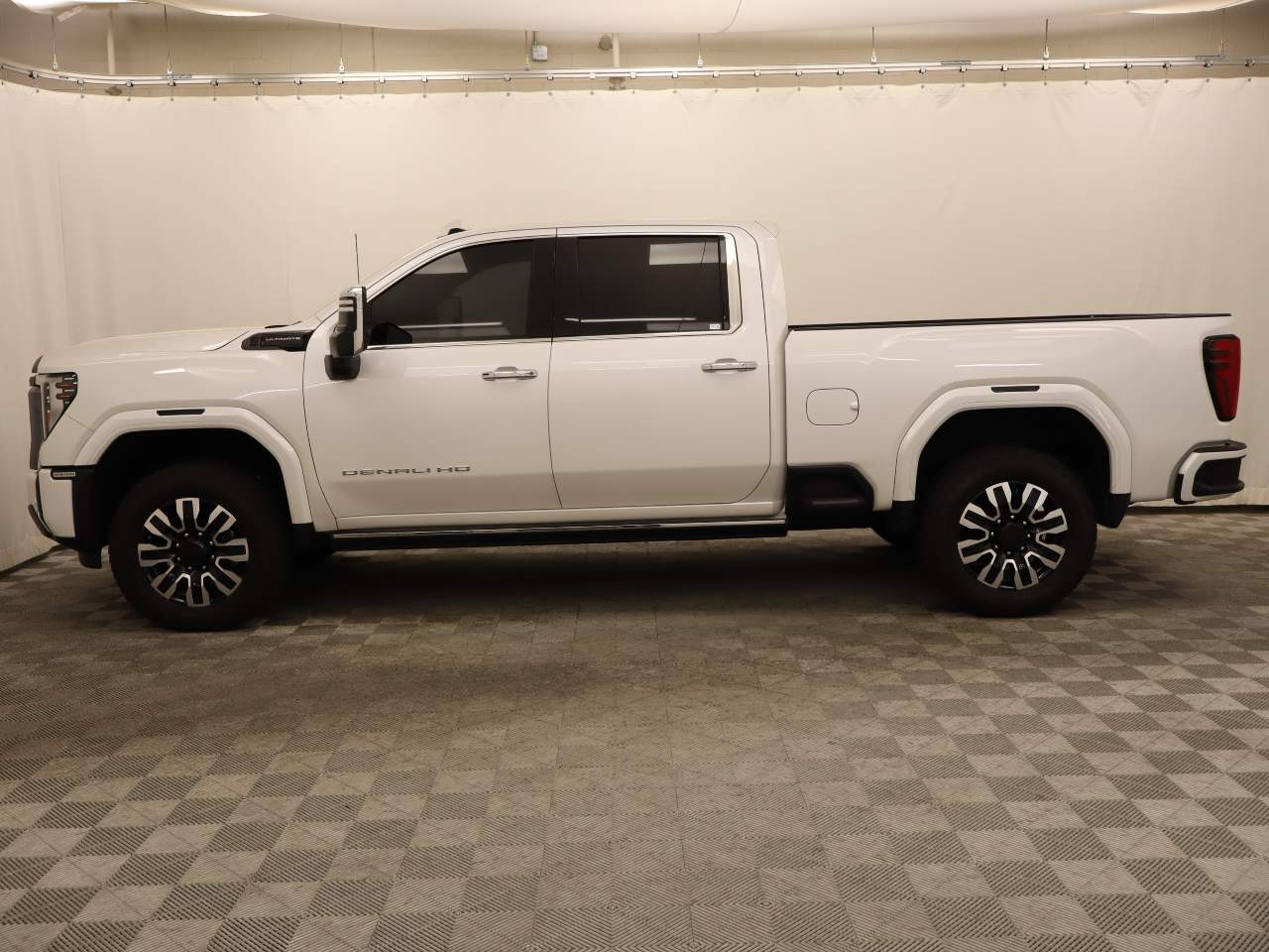 2024 GMC Sierra 2500HD Denali Ultimate Crew Cab