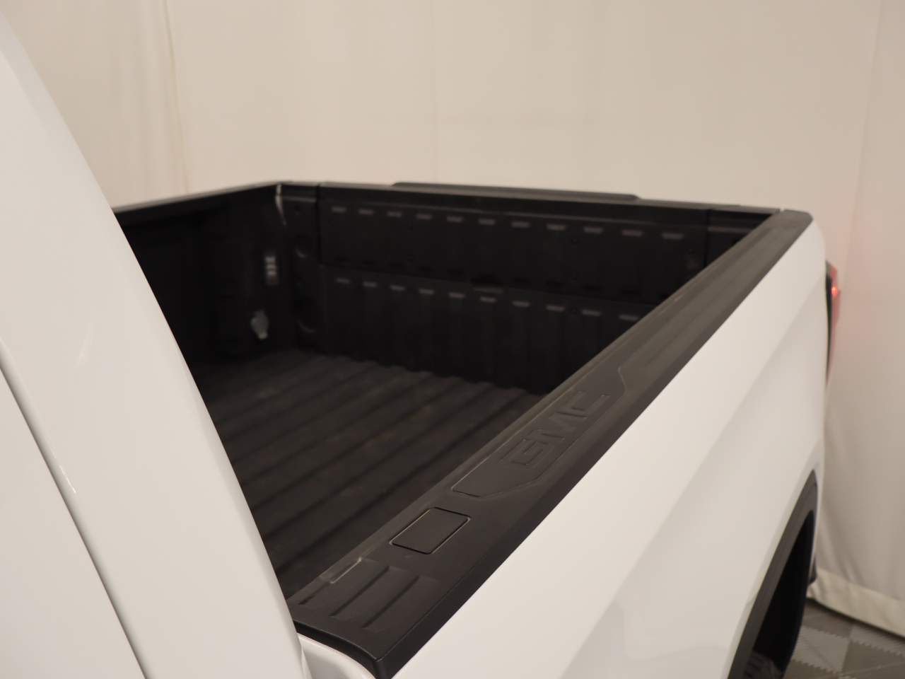 2021 GMC Sierra 1500 SLT Crew Cab