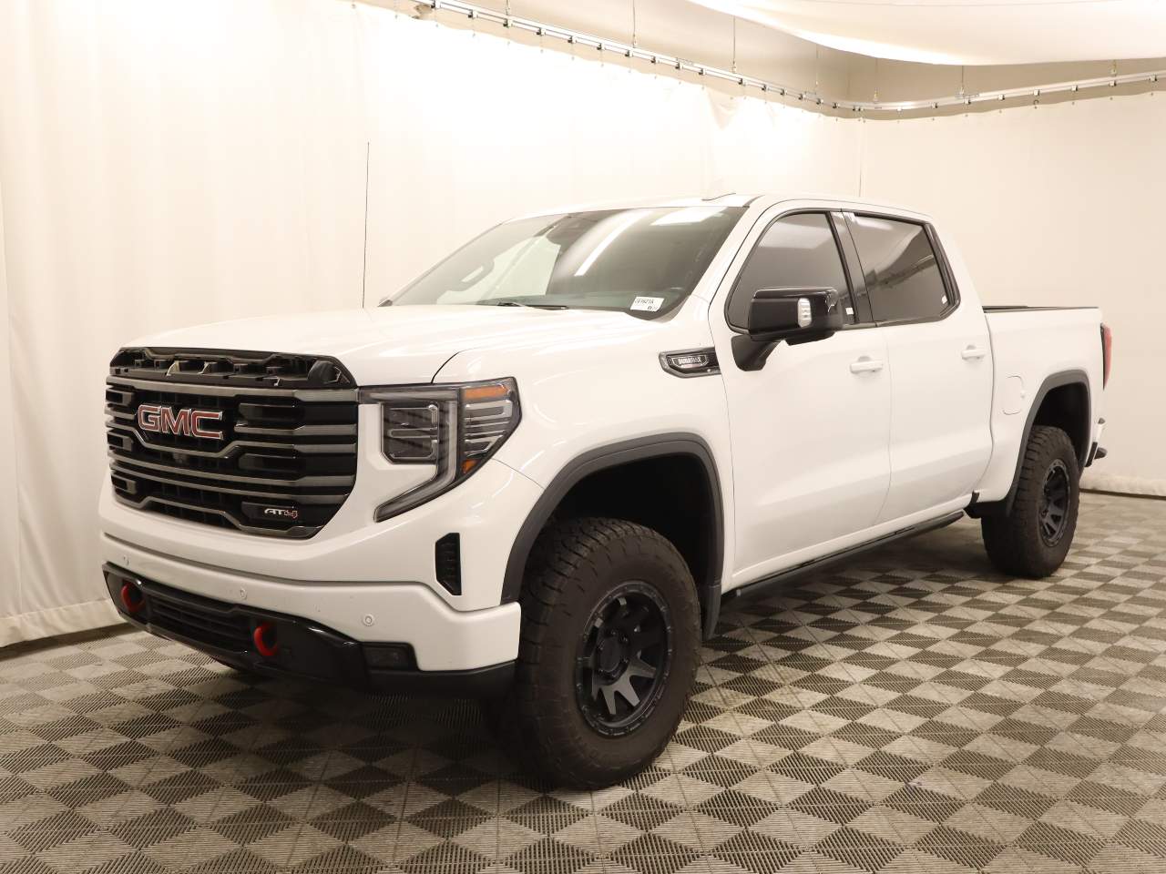 2023 GMC Sierra 1500 AT4 Crew Cab
