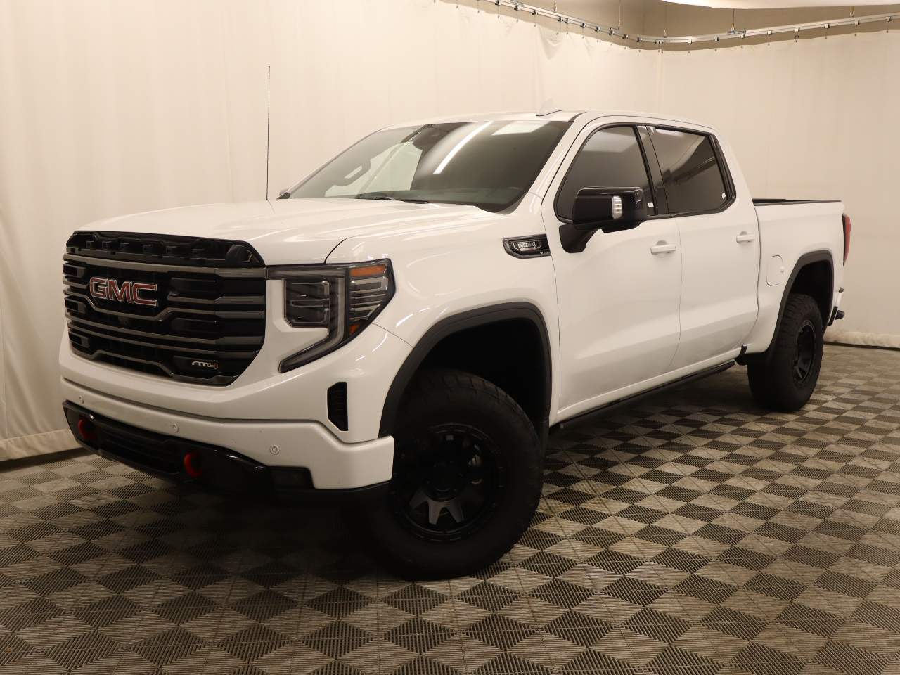 2023 GMC Sierra 1500 AT4 Crew Cab