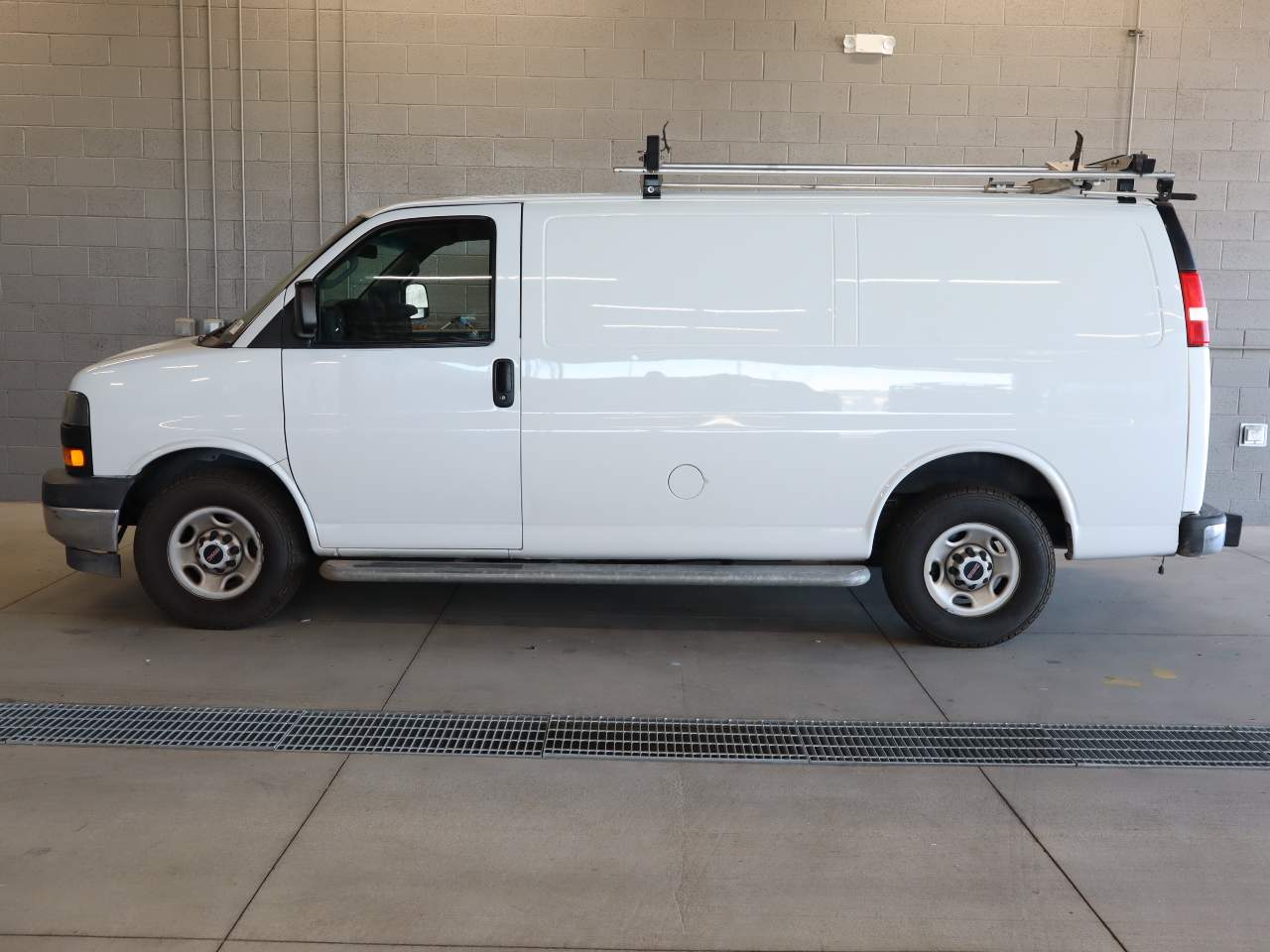 2019 GMC Savana 2500