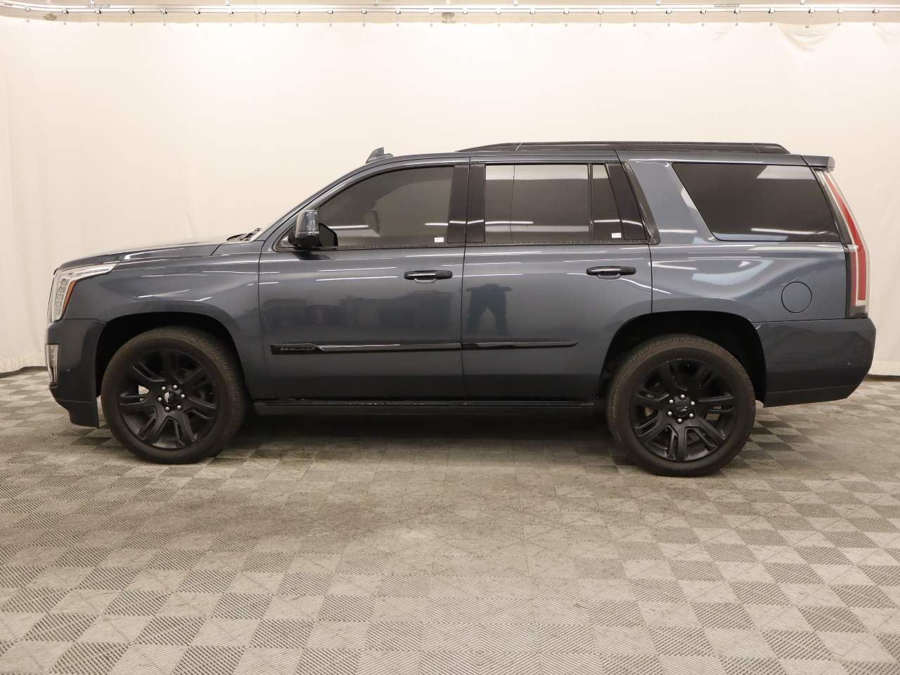 2020 Cadillac Escalade Premium Luxury
