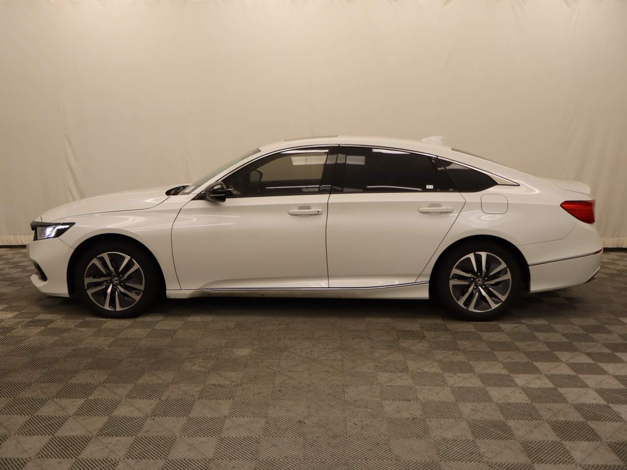 2021 Honda Accord Hybrid EX
