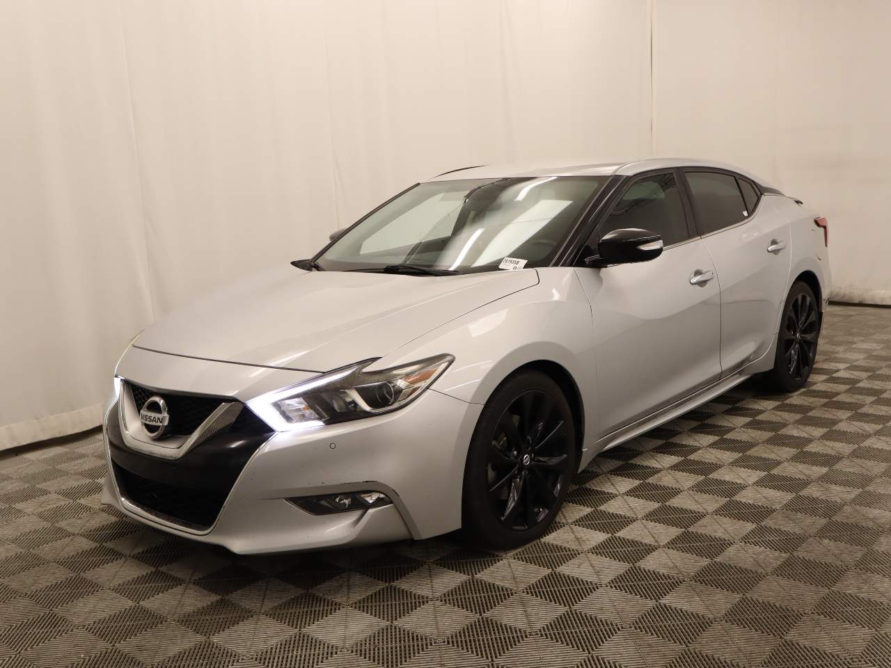 2017 Nissan Maxima