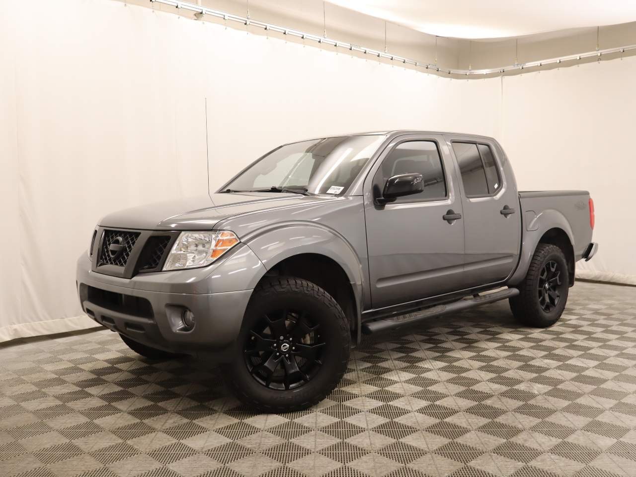 2021 Nissan Frontier SV Crew Cab